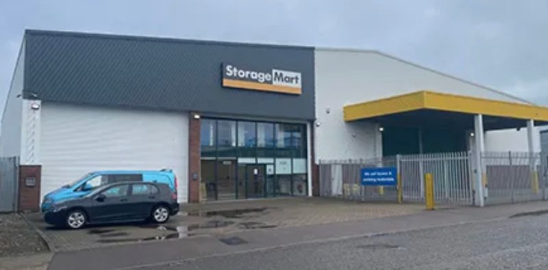 Storage Units at StorageMart - Dunstable - Blackburn Road, Houghton Regis Dunstable ENG